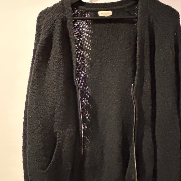 Cardigan - Picture 2 of 3